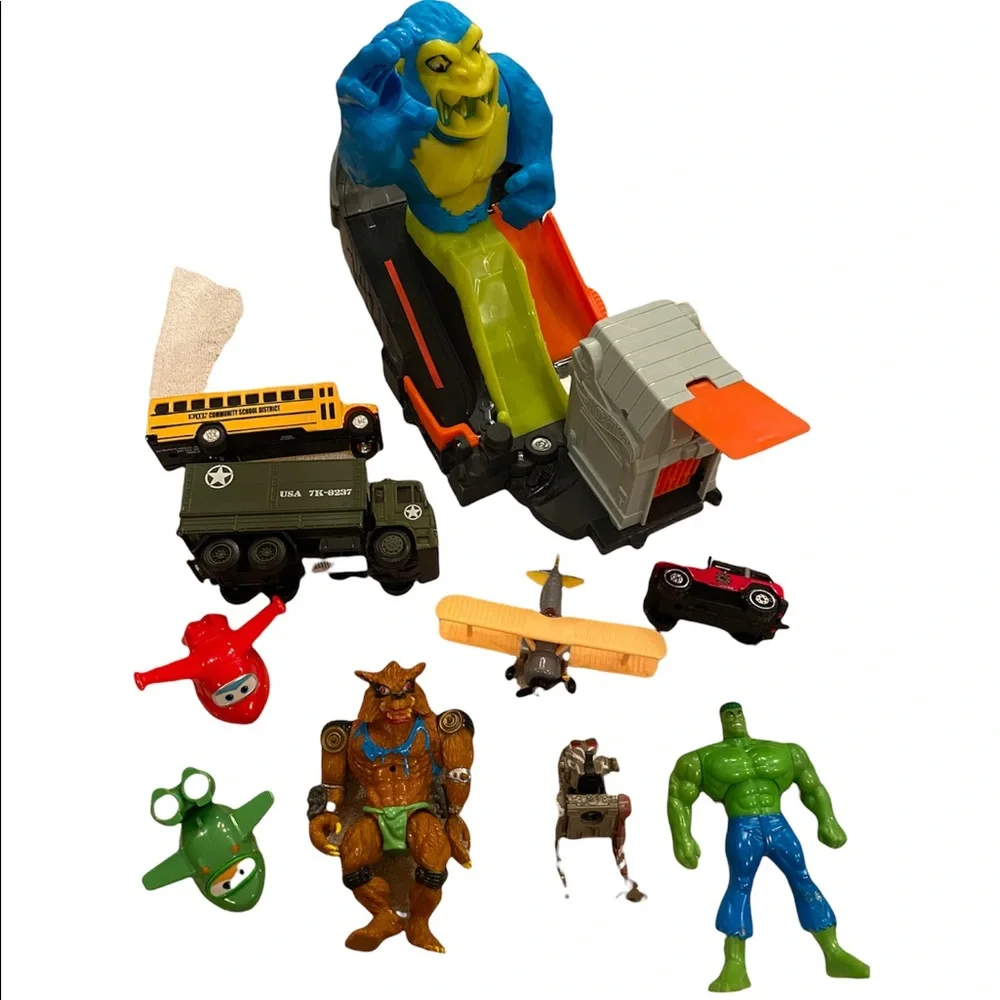 Vintage Action Figures Cars Hot Wheels Hulk Transformers Vintage Toys Bundle Lot